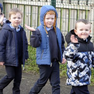 Russell White does the Daily Mile with Tandragee Primary School - Get ...